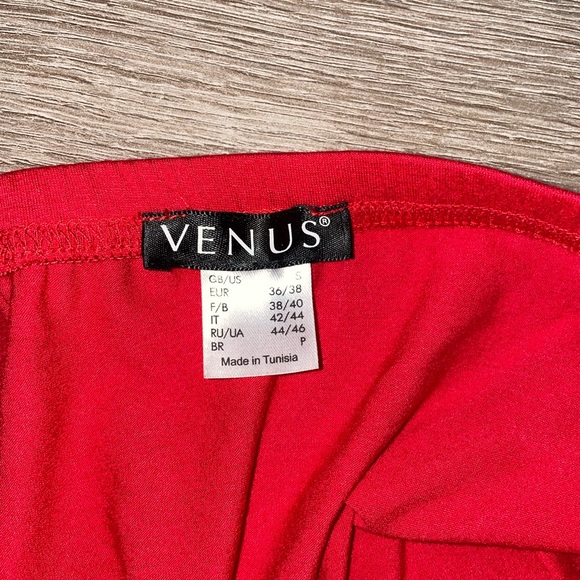 COPY - Red Halter Top - Picture 4 of 4